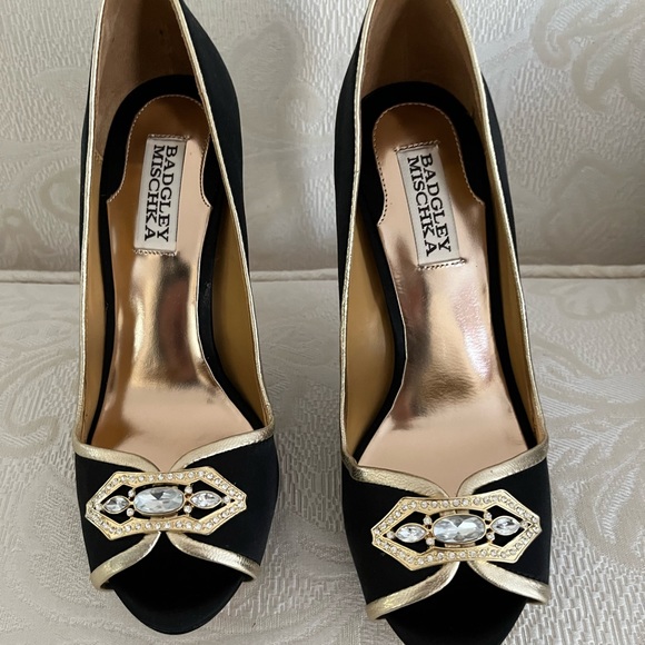 Badgley Mischka Shoes - Badgley Mischka Black Satin Pumps-Formal NWT